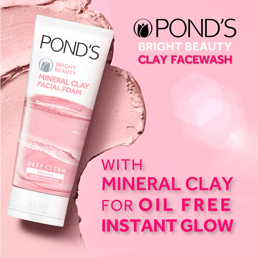 POND'S Bright Beauty Mineral Clay Facial Foam With Vitamin B3+, Oil Free Instant Glow, (90gm) - Image 4